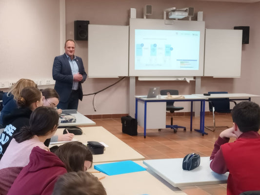 Christian Kehrer besucht die Oberzent-Schule
