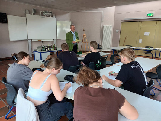 Braumeister Andreas Schmucker besucht die Oberzent-Schule