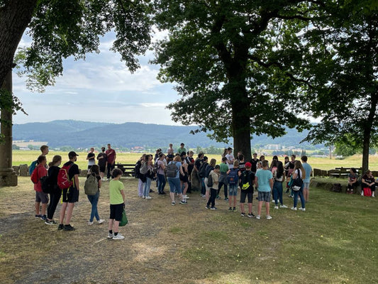 Oberzent-Schule unterwegs im historischen Beerfelden - Ausflug an den Galgen