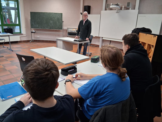 Braumeister Andreas Schmucker zu Gast an der Oberzent-Schule